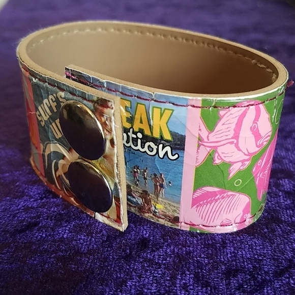 4 Vinyl Retro Snap Bracelets - Picture 5 of 5